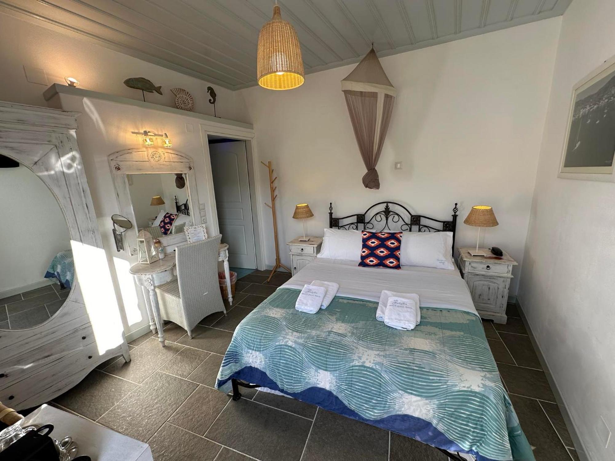 Kohylia Beach Guest House Platis Gialos  Exterior photo